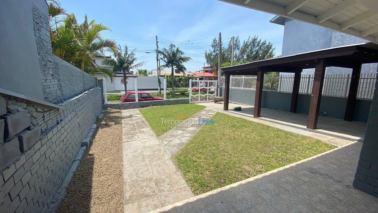 House for vacation rental in Capão da Canoa (Arco íris)