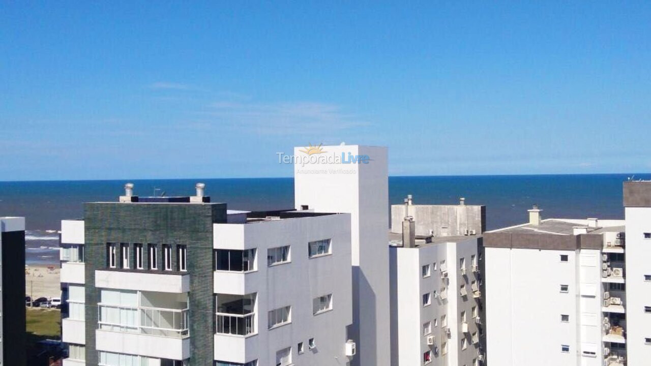 Apartamento para aluguel de temporada em Capão da Canoa (Zona Nova)