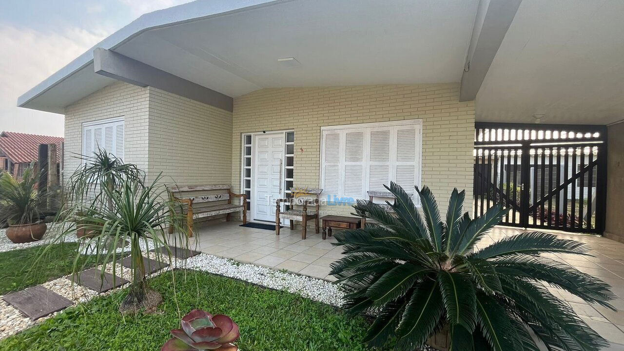 Casa para alquiler de vacaciones em Xangri Lá (Centro)