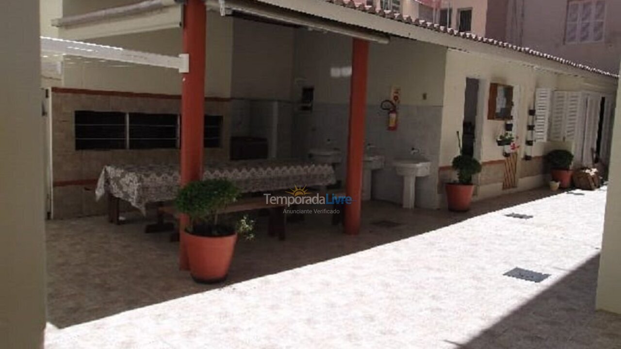 Apartment for vacation rental in Capão da Canoa (Centro)