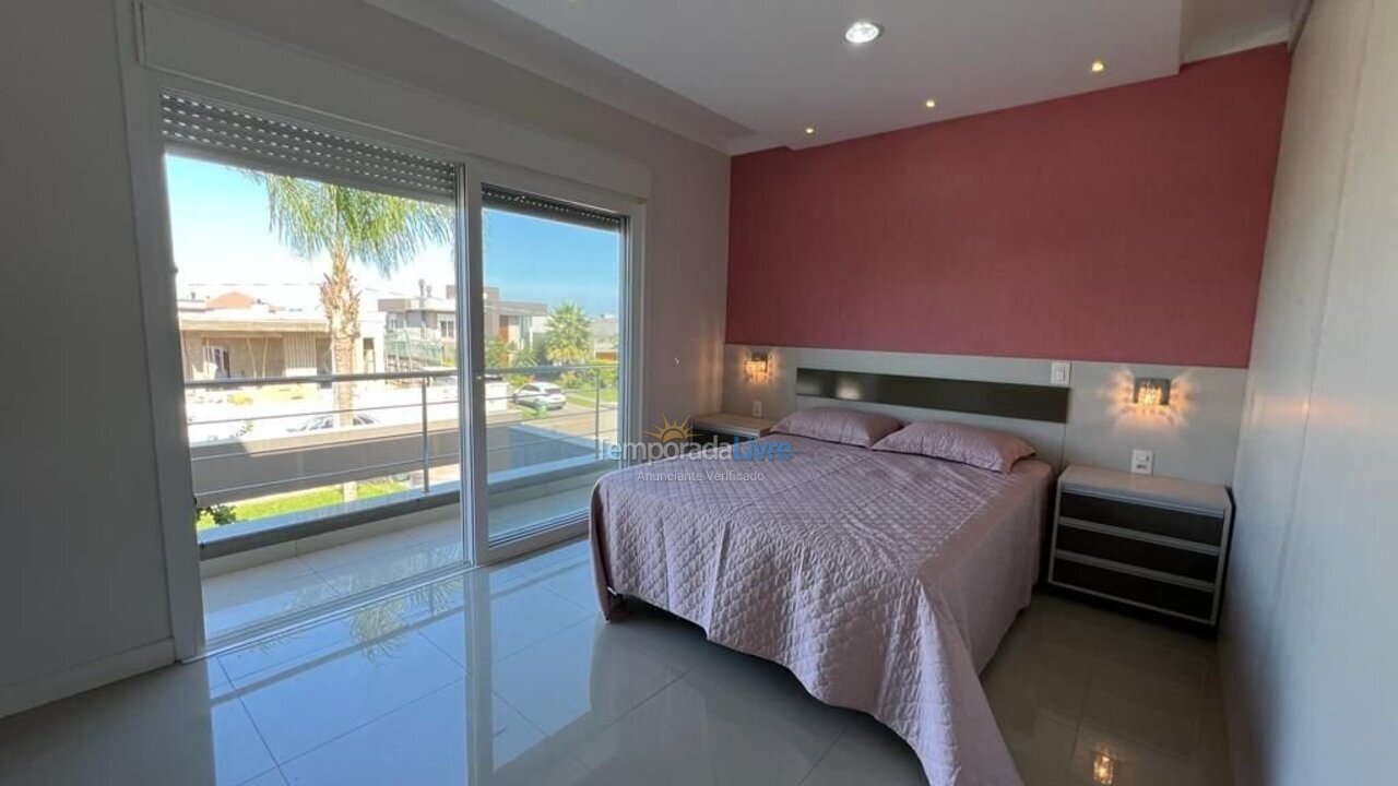 House for vacation rental in Capão da Canoa (Zona Nova)