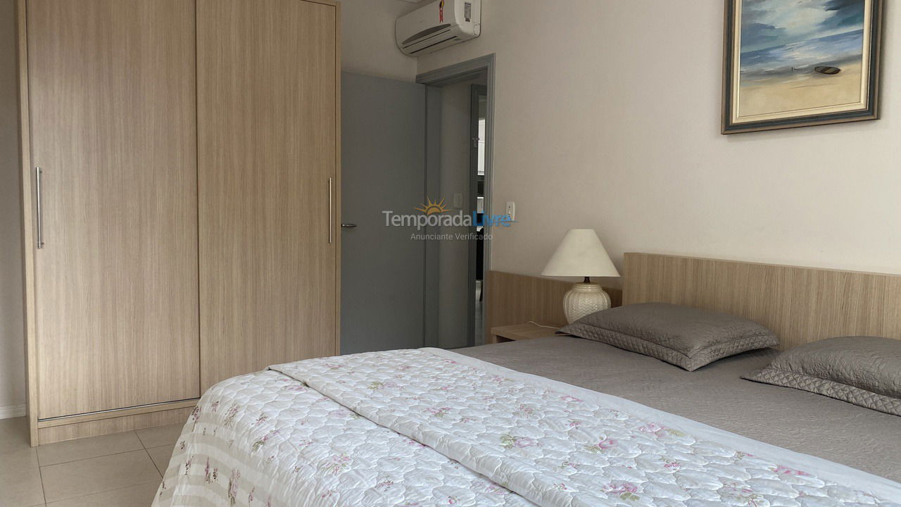 Apartamento para aluguel de temporada em Itapema (Meia Praia)