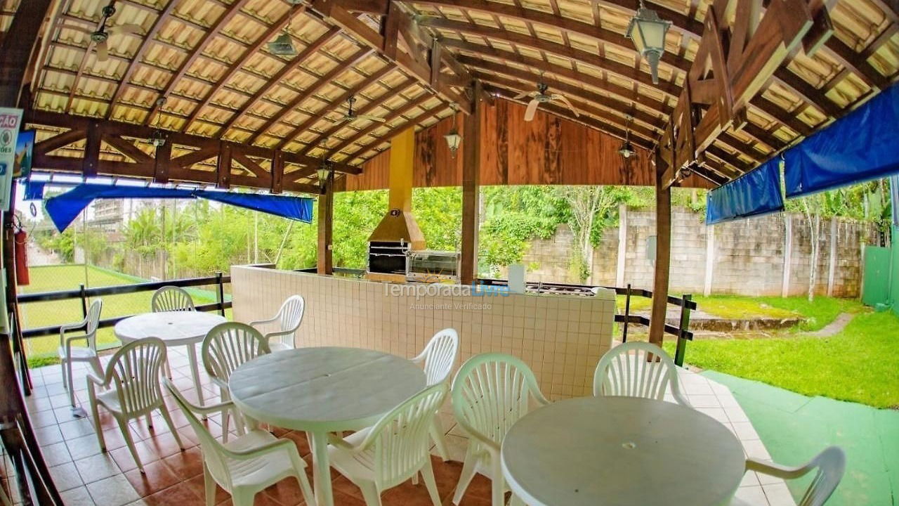 Apartment for vacation rental in Ubatuba (Praia das Toninhas)