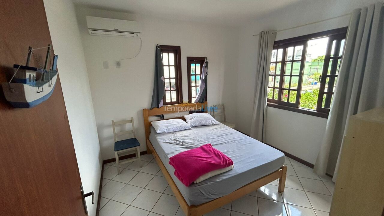 House for vacation rental in Bombinhas (Praia de Bombas)