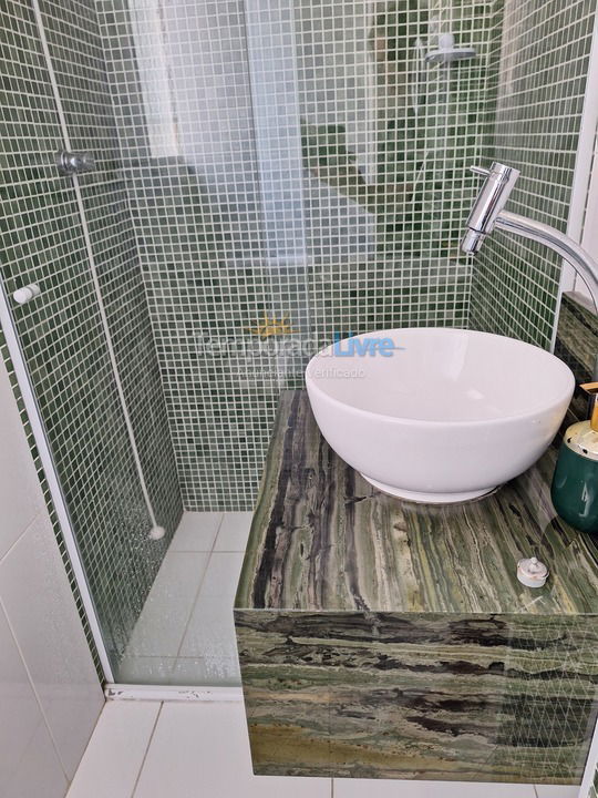 Apartamento para aluguel de temporada em Guarujá (Pitangueiras)