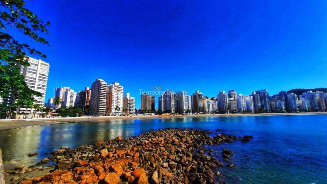 Apartamento para aluguel de temporada em Guarujá (Pitangueiras)