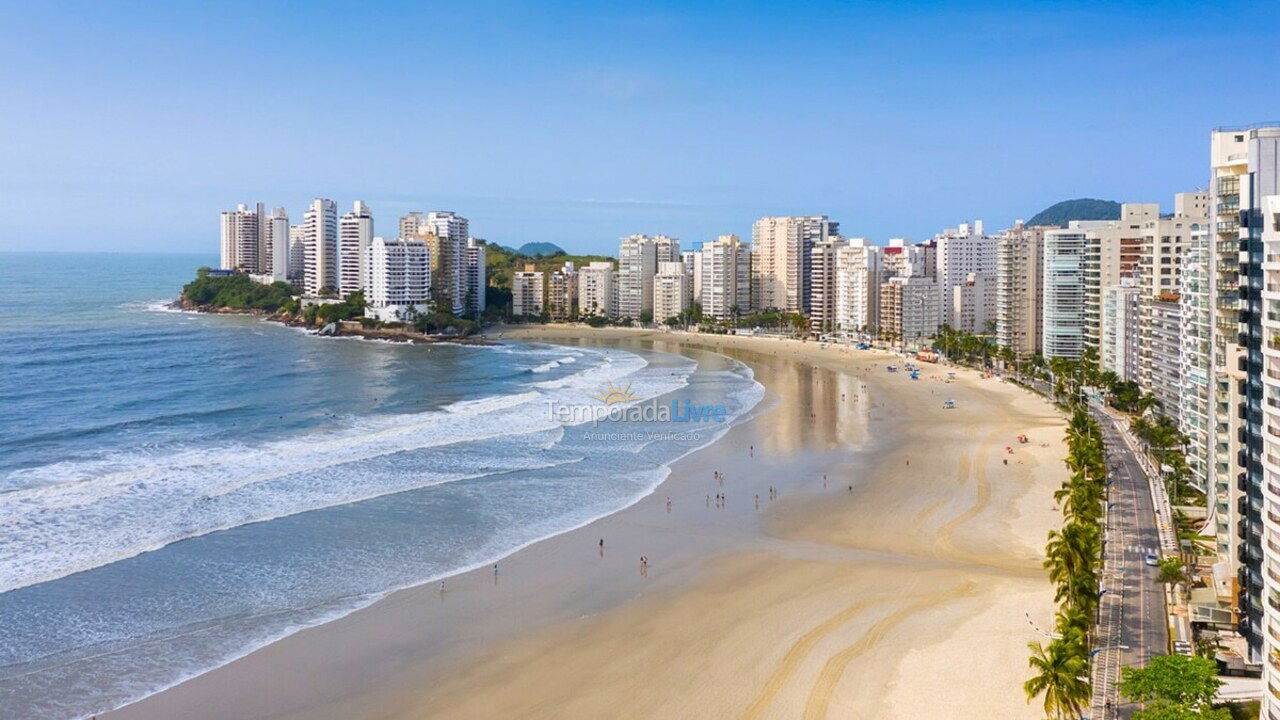 Apartamento para aluguel de temporada em Guarujá (Pitangueiras)