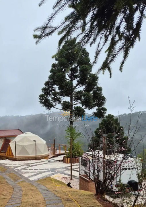 Granja para alquiler de vacaciones em Campos do Jordão (Descansopolis)