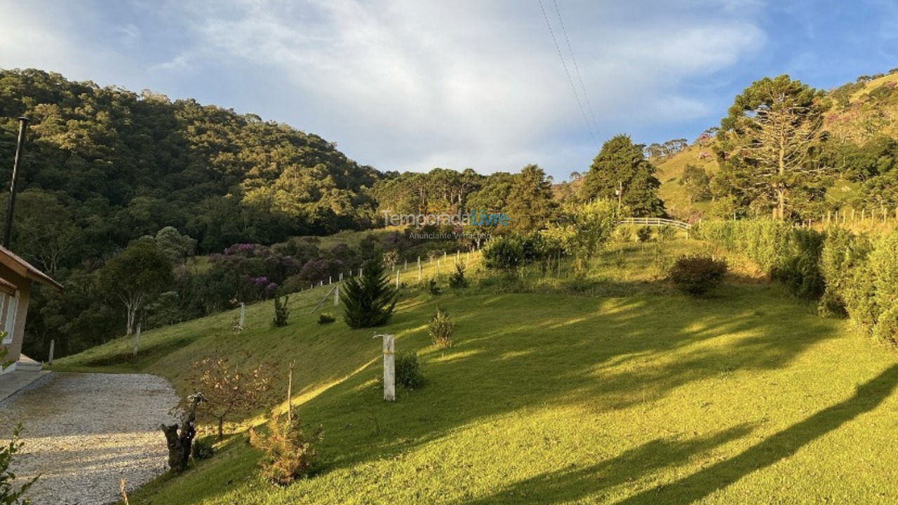 Casa para aluguel de temporada em Gonçalves (Terra Fria)