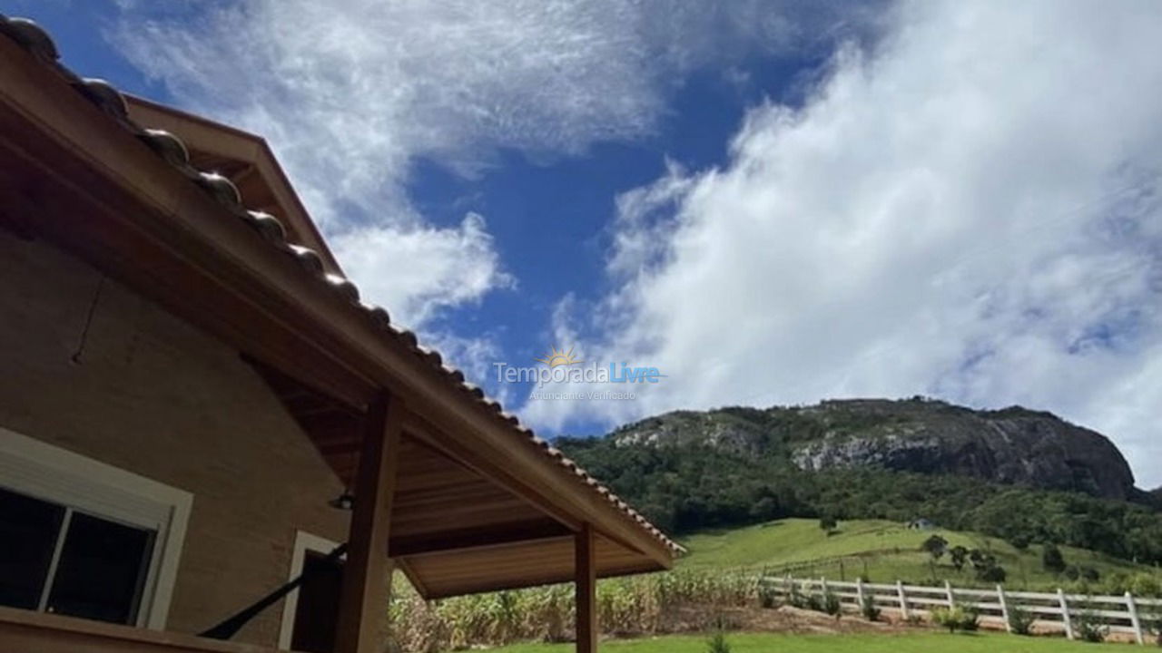 Casa para aluguel de temporada em Gonçalves (Terra Fria)