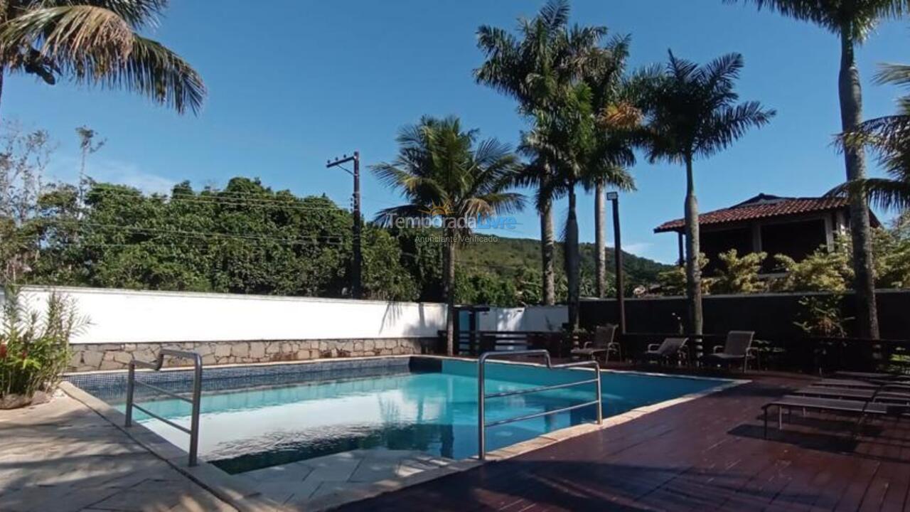 House for vacation rental in São Sebastião (Praia da Baleia)