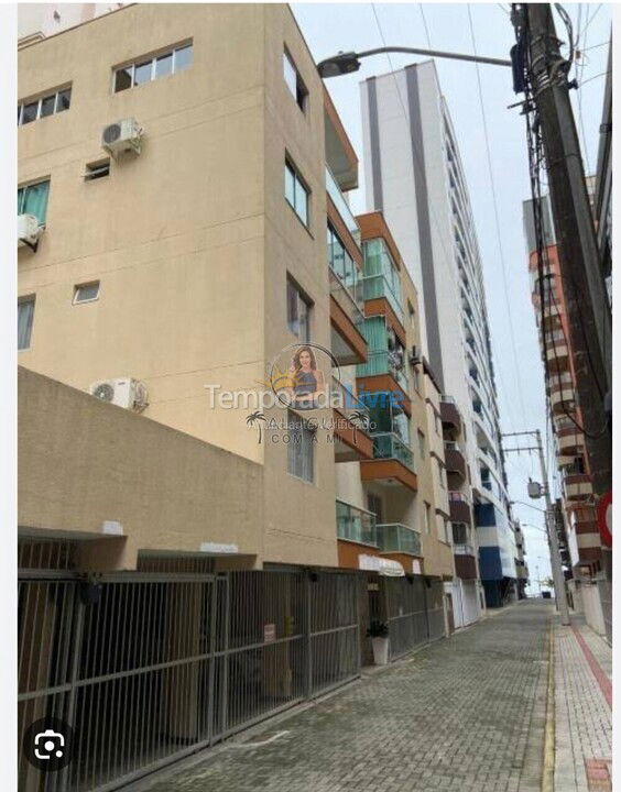 Apartamento para aluguel de temporada em Itapema (Meia Praia)