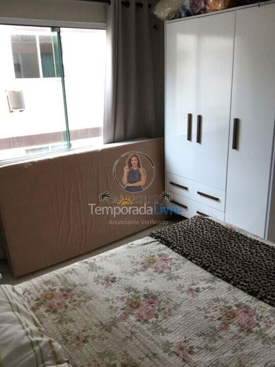 Apartamento para aluguel de temporada em Itapema (Meia Praia)