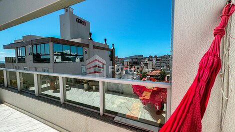 Duplex Penthouse with 3 suites for Seasonal Rental in Bombas