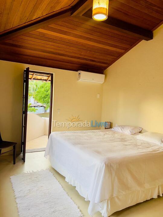 Casa para aluguel de temporada em Arraial D'ajuda (Corais do Arraial)