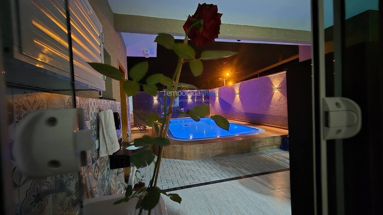 Casa para alquiler de vacaciones em Pontal do Paraná (Balneário Ipanema)