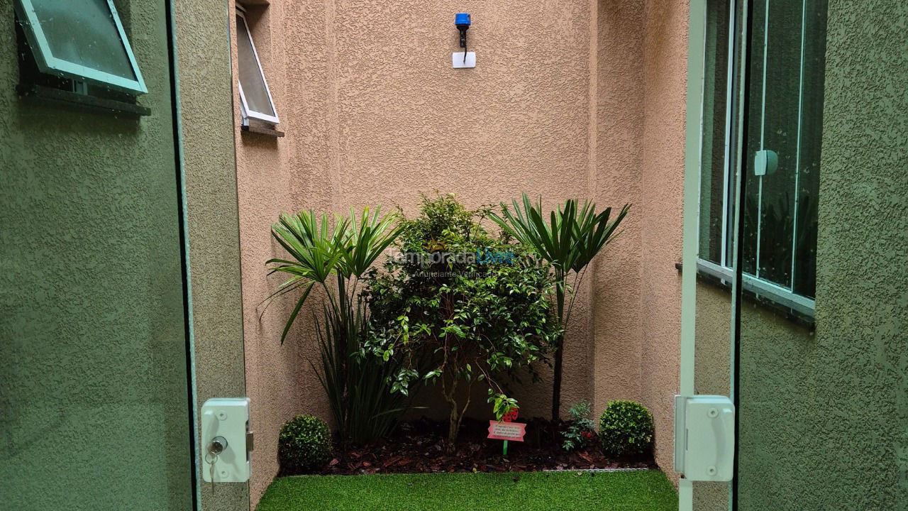 Casa para aluguel de temporada em Pontal do Paraná (Balneário Ipanema)