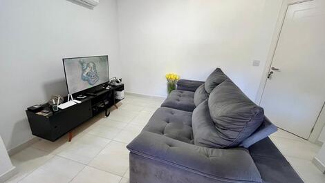 APARTAMENTO CON 1 SUITE + 2 PLAZAS DE GARAJE