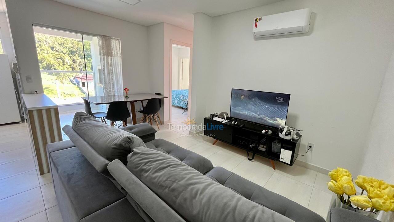 Apartamento para alquiler de vacaciones em Itapema (Tabuleiro dos Oliveiras)