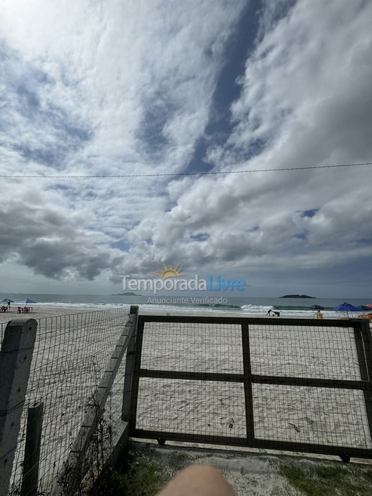 Casa para aluguel de temporada em Florianopolis (Praia dos Ingleses)