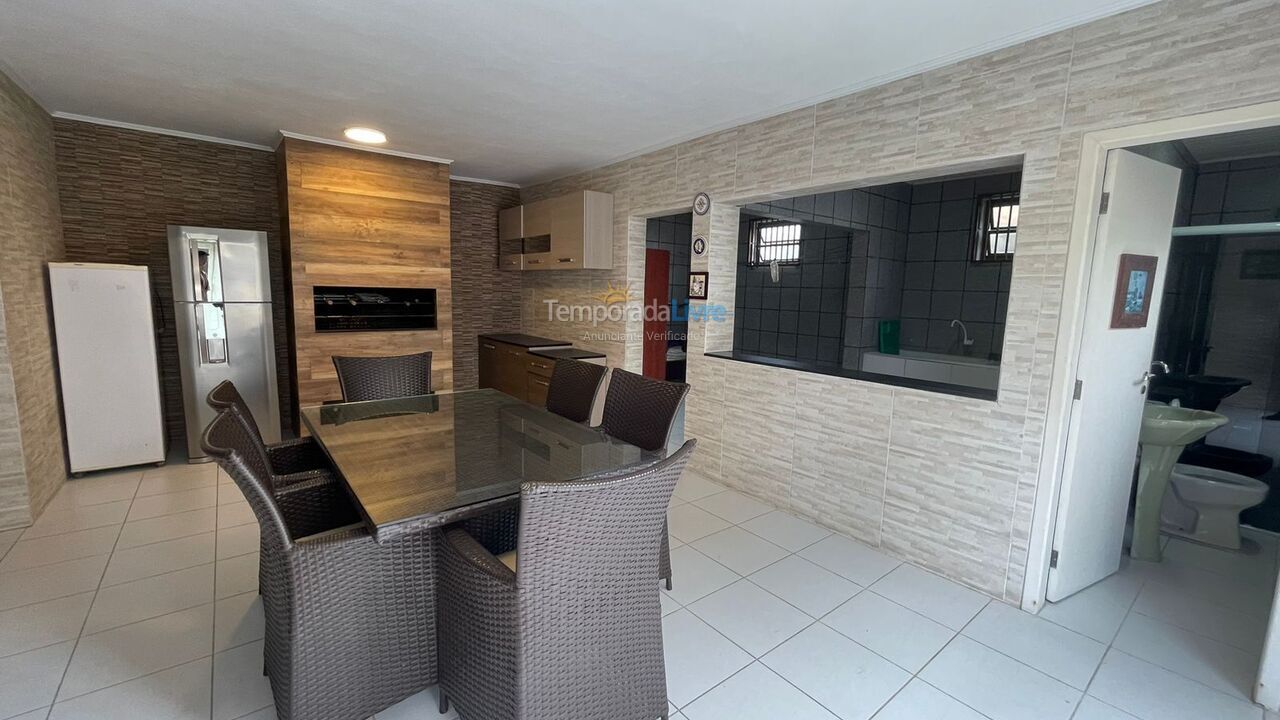 Casa para alquiler de vacaciones em Florianopolis (Canasvieiras)