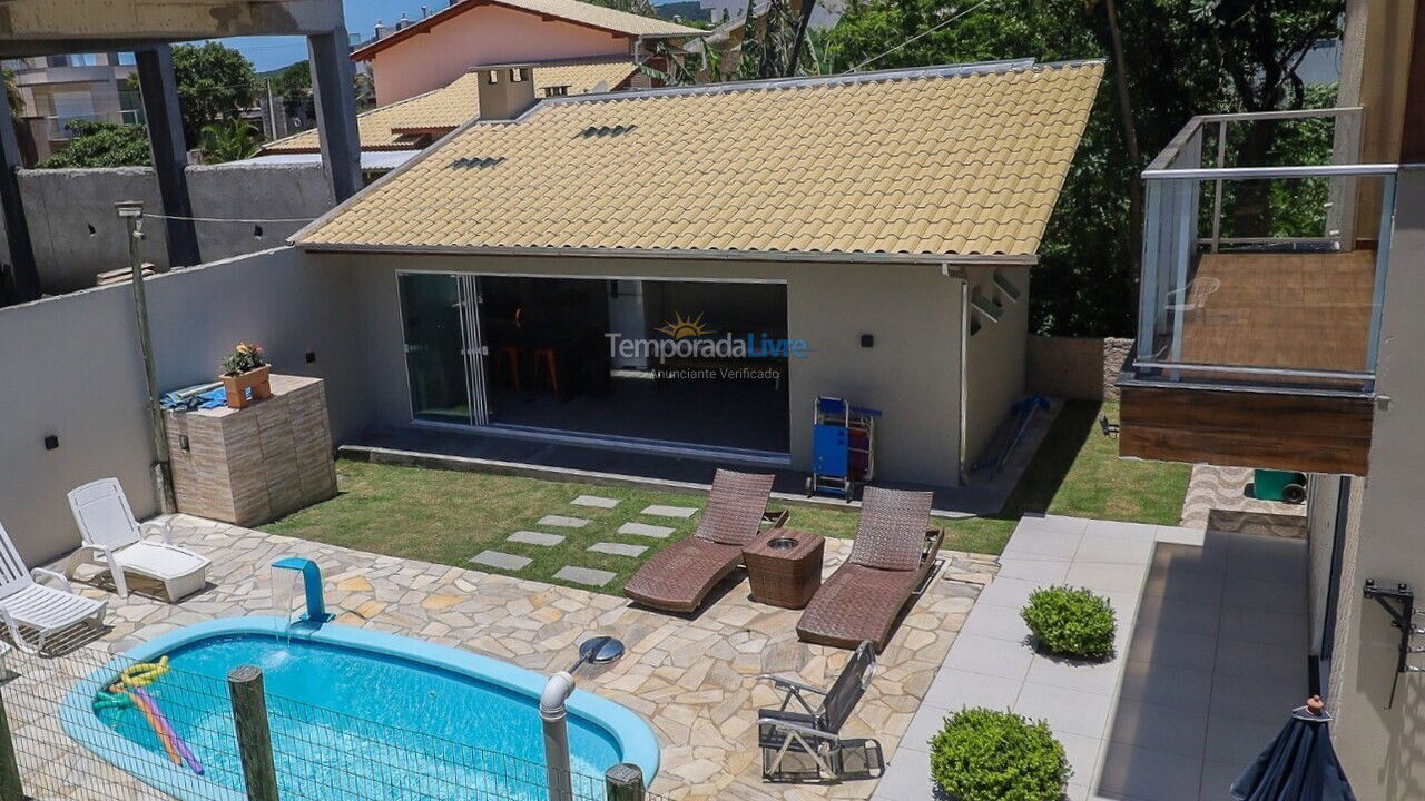 Casa para aluguel de temporada em Bombinhas (Mariscal)