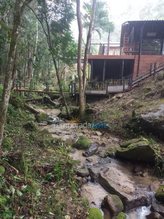 Granja para alquiler de vacaciones em Santo Amaro da Imperatriz (Bairro Pagará)