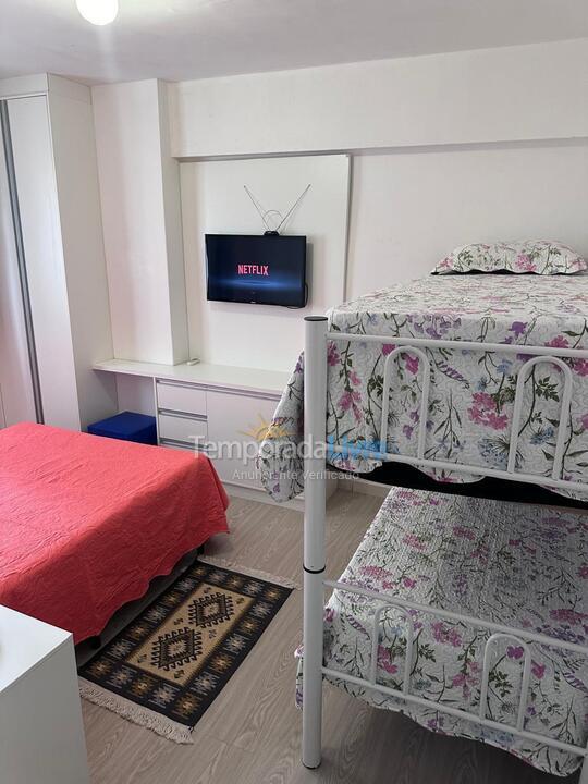 Apartamento para alquiler de vacaciones em Balneário Camboriú (Praia Central)