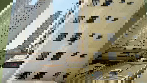 Ed. Monaco: 1 bedroom near Av Brasil / air conditioning