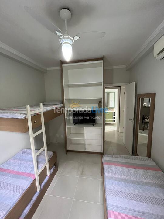 Apartamento para aluguel de temporada em Ubatuba (Praia Grande)