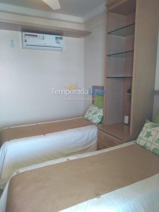 Apartamento para aluguel de temporada em Ubatuba (Praia Grande)