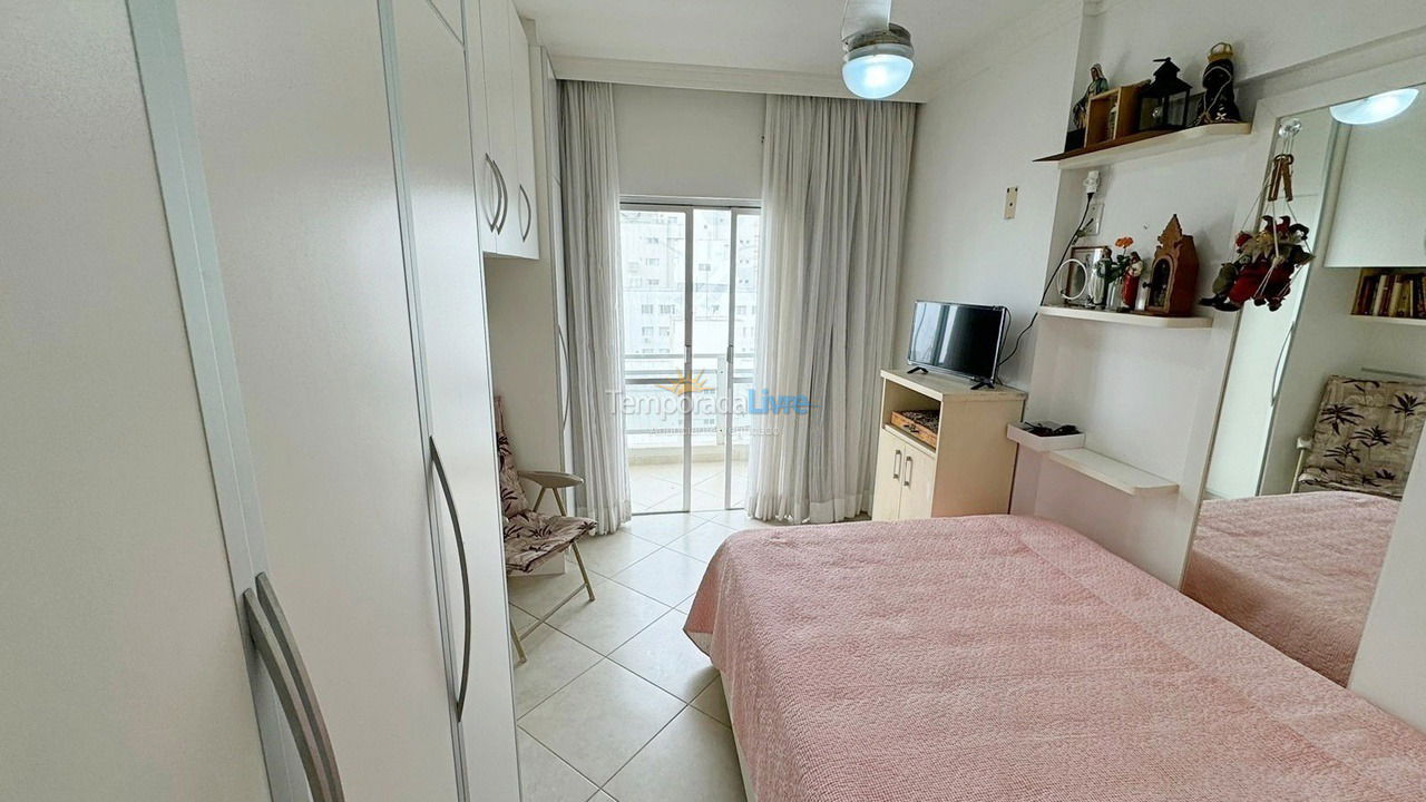 Apartamento para aluguel de temporada em Balneário Camboriú (Praia Central)