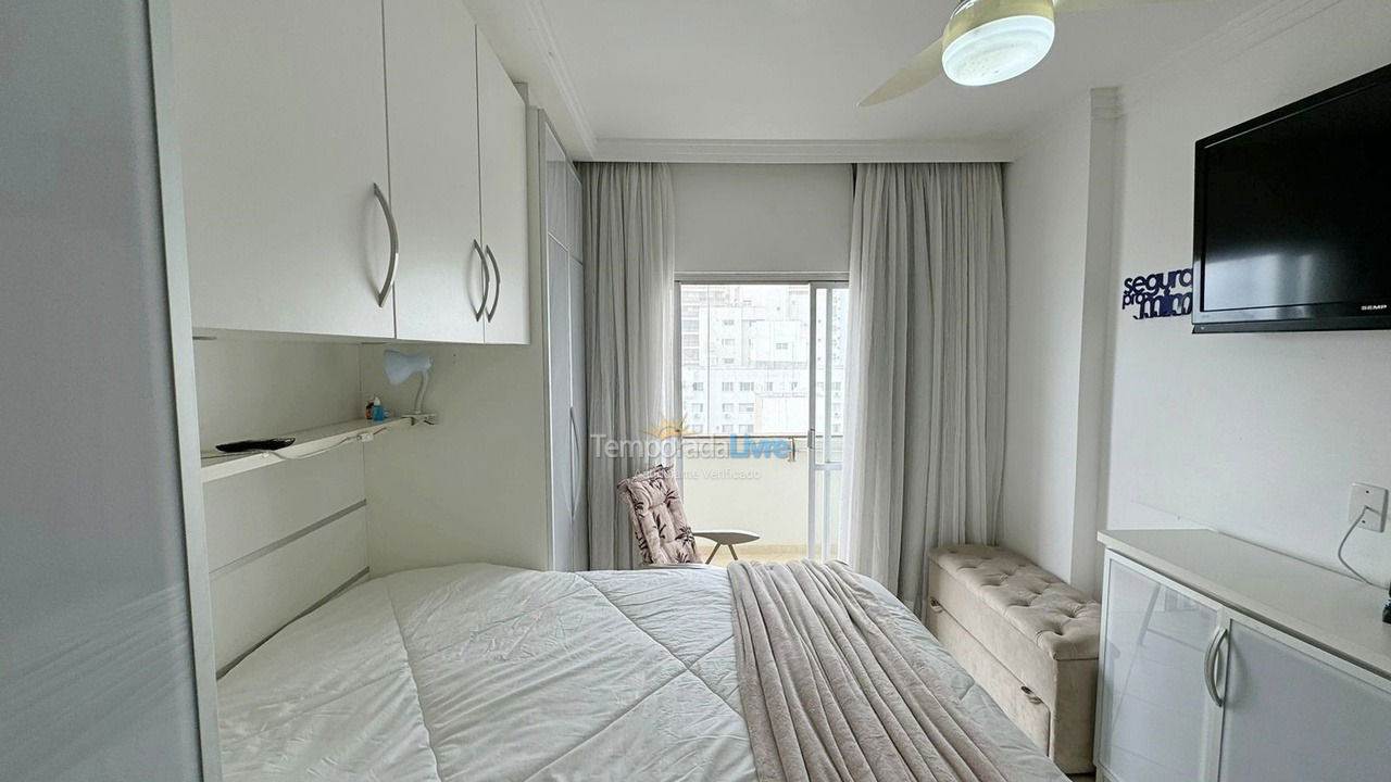 Apartamento para aluguel de temporada em Balneário Camboriú (Praia Central)