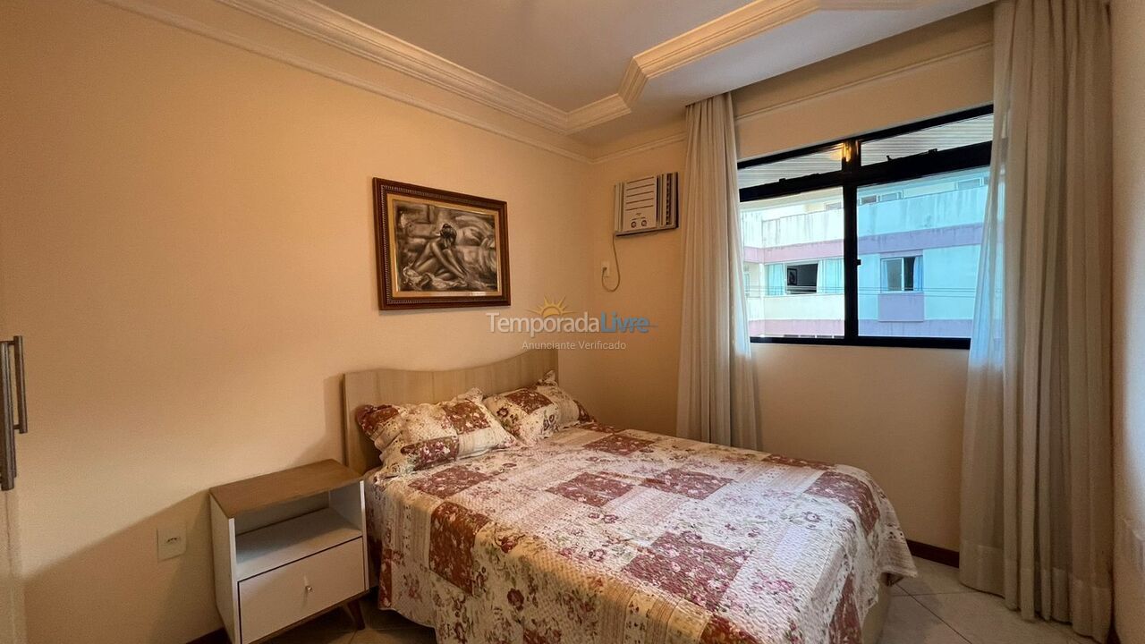 Apartamento para aluguel de temporada em Itapema (Meia Praia)