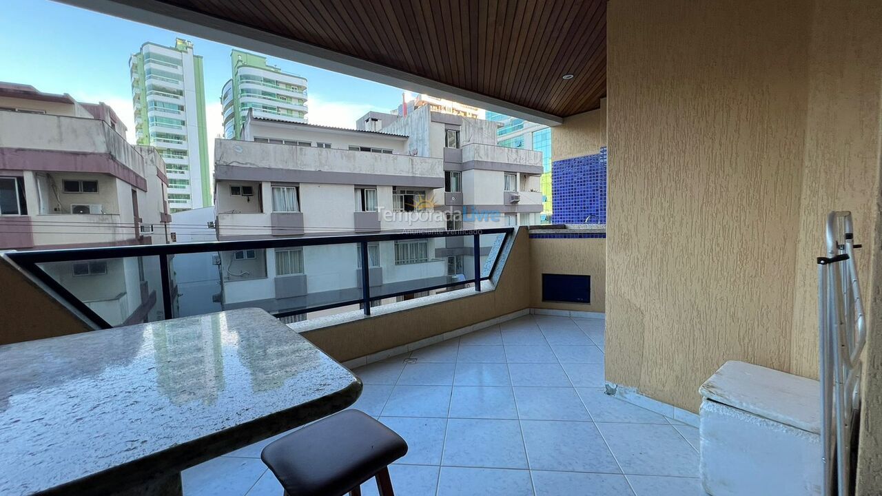 Apartamento para aluguel de temporada em Itapema (Meia Praia)