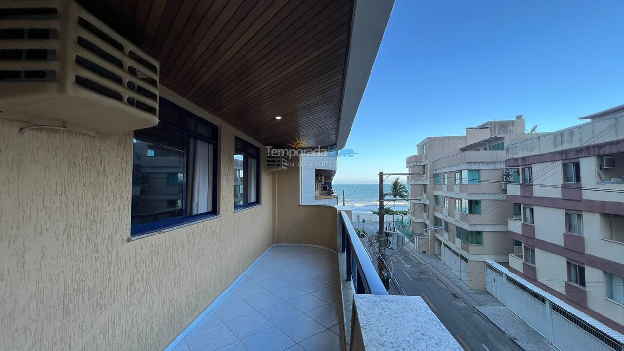 Apartamento para aluguel de temporada em Itapema (Meia Praia)