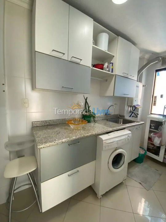 Apartment for vacation rental in Itapema (Meia Praia)