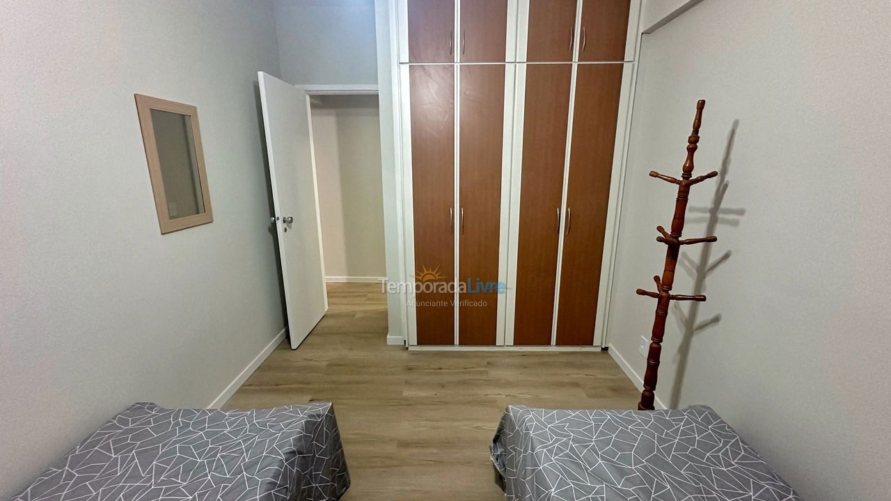 Apartamento para aluguel de temporada em Guarapari (Praia do Morro)