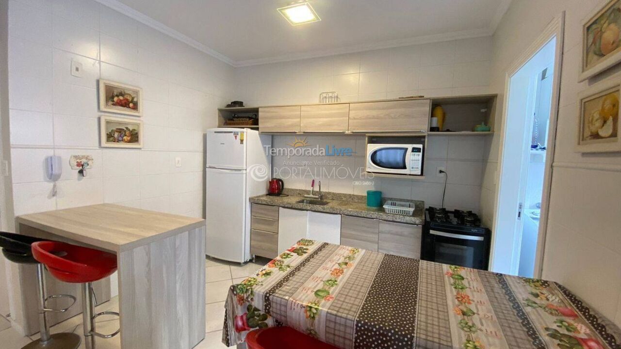 Apartamento para aluguel de temporada em Itapema (Meia Praia)