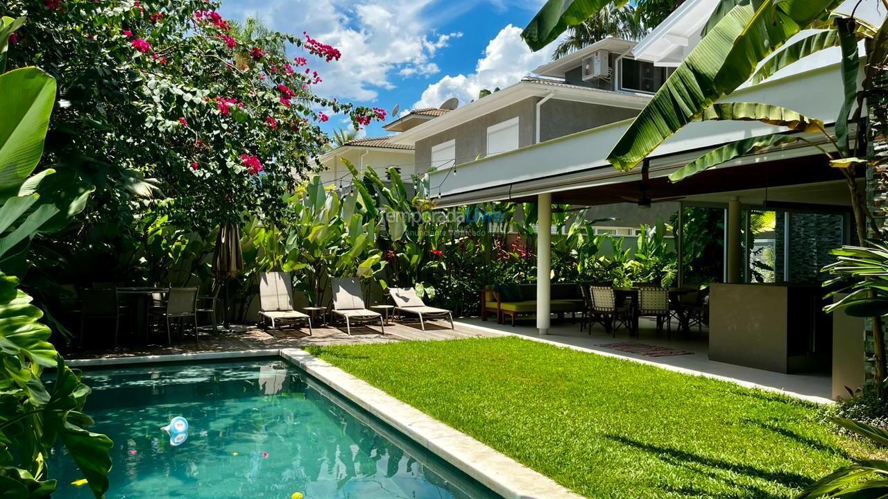 Casa para alquiler de vacaciones em São Sebastião (Praia Barra do Una)