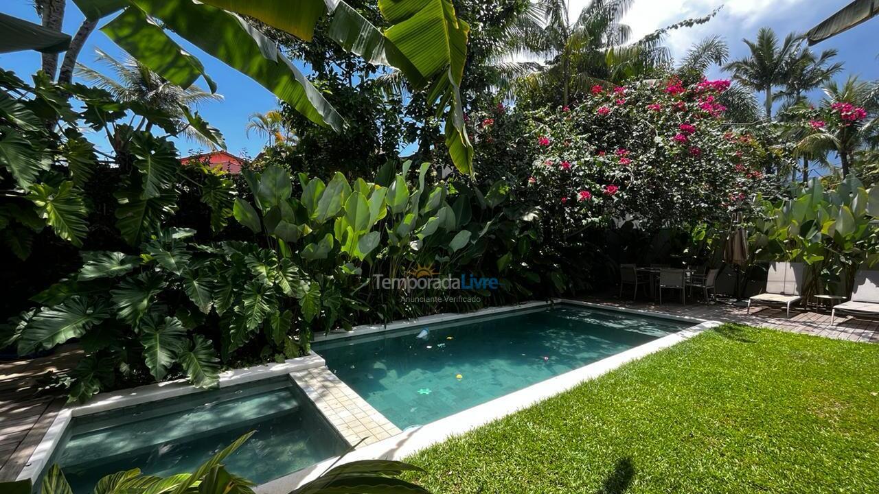 House for vacation rental in São Sebastião (Praia da Baleia)