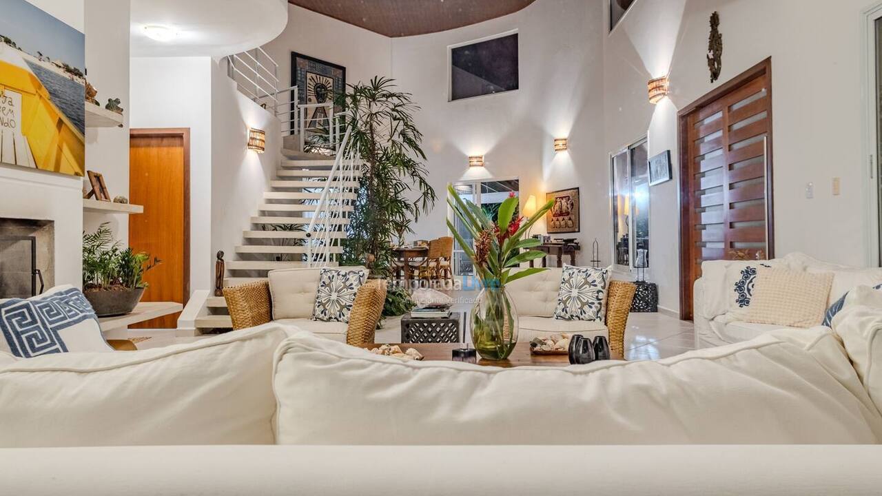 House for vacation rental in São Sebastião (Praia da Baleia)