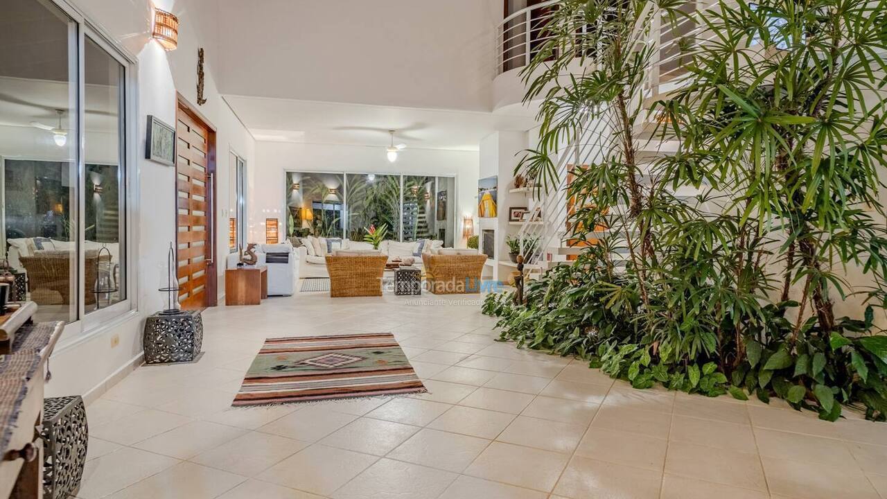 House for vacation rental in São Sebastião (Praia da Baleia)