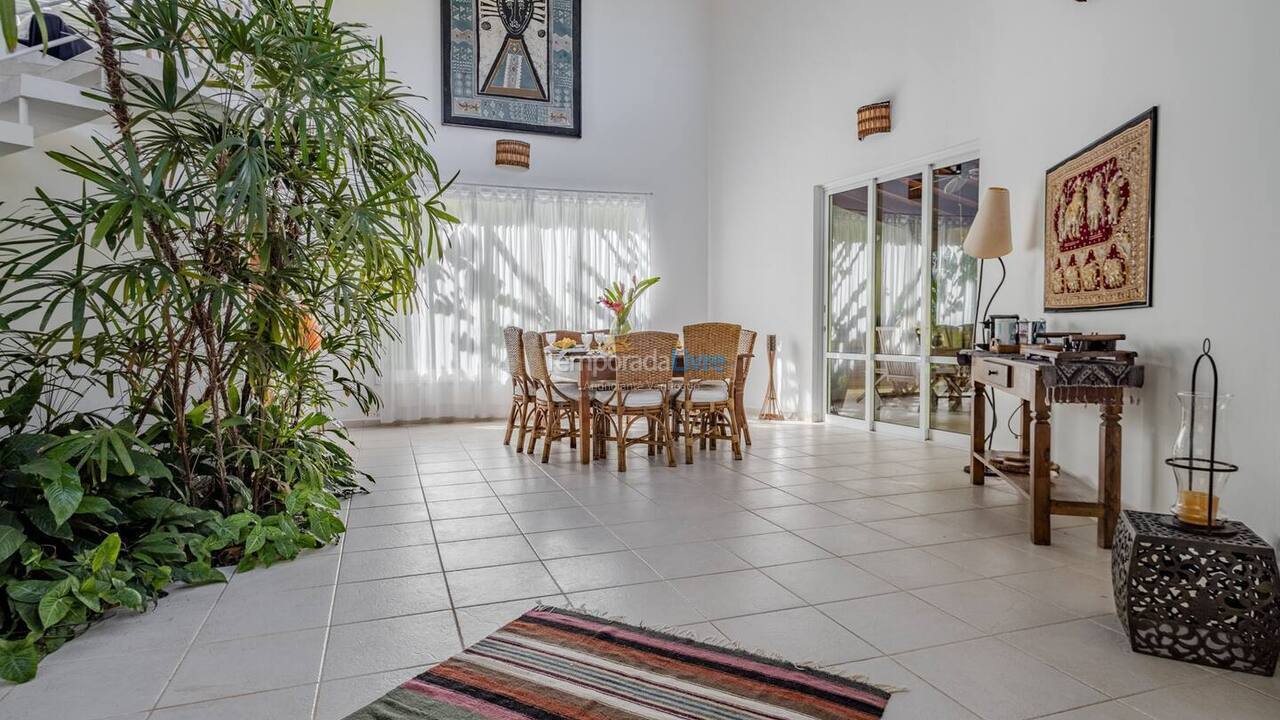 Casa para aluguel de temporada em São Sebastião (Praia da Baleia)