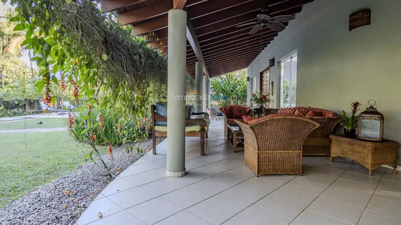 House for vacation rental in São Sebastião (Praia da Baleia)