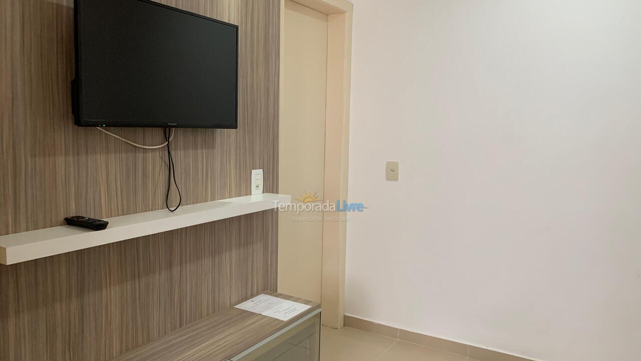 Apartamento para aluguel de temporada em Governador Celso Ramos (Praia de Palmas)