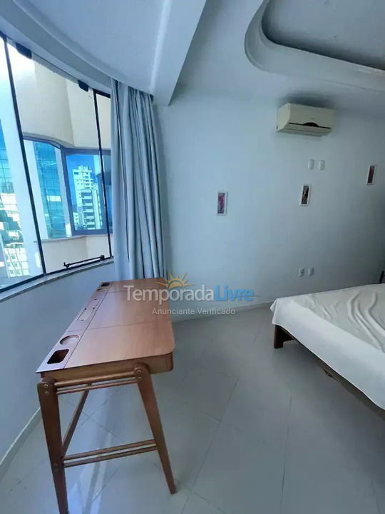 Apartamento para alquiler de vacaciones em Itapema (Meia Praia)