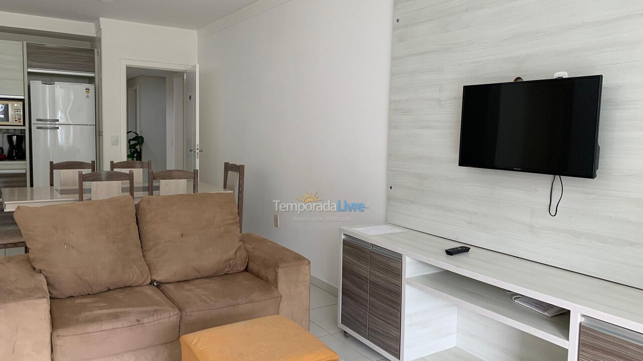 Apartamento para alquiler de vacaciones em Governador Celso Ramos (Praia de Palmas)