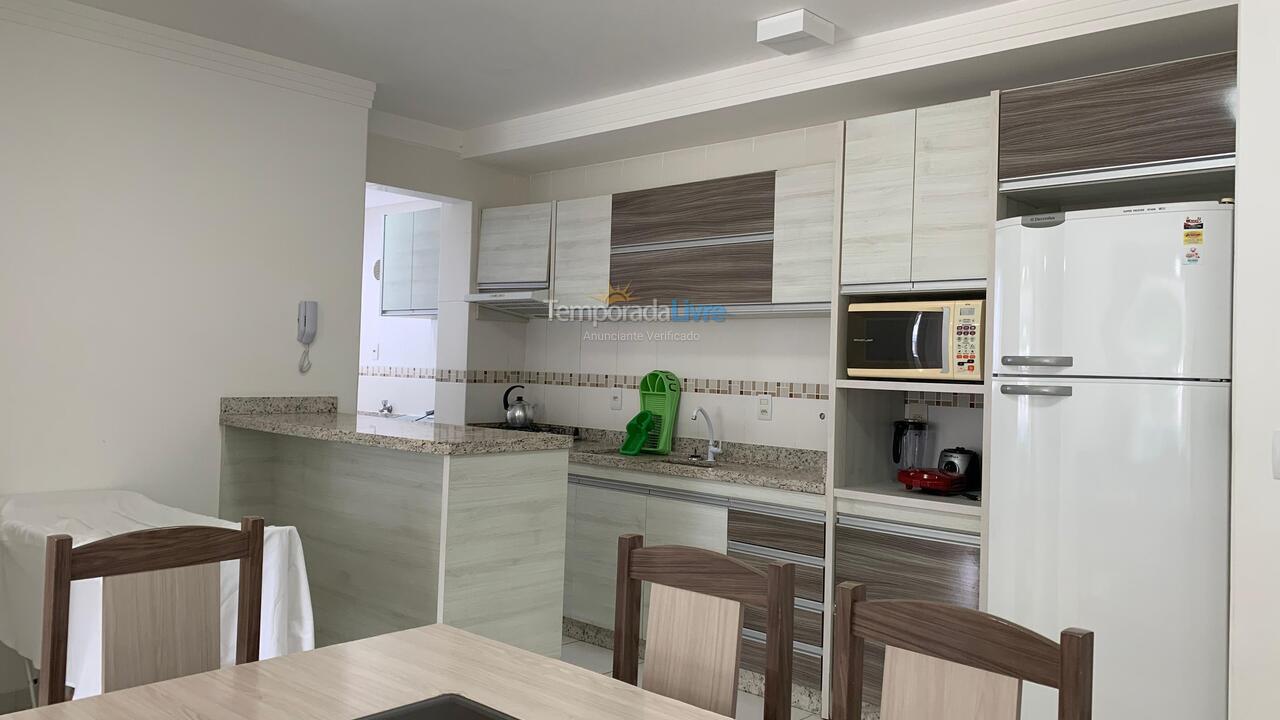 Apartment for vacation rental in Governador Celso Ramos (Praia de Palmas)