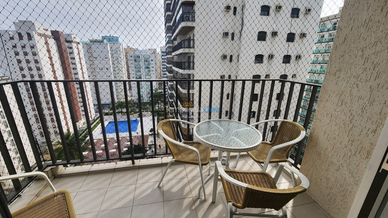 Apartamento para aluguel de temporada em Guarujá (Pitangueiras)